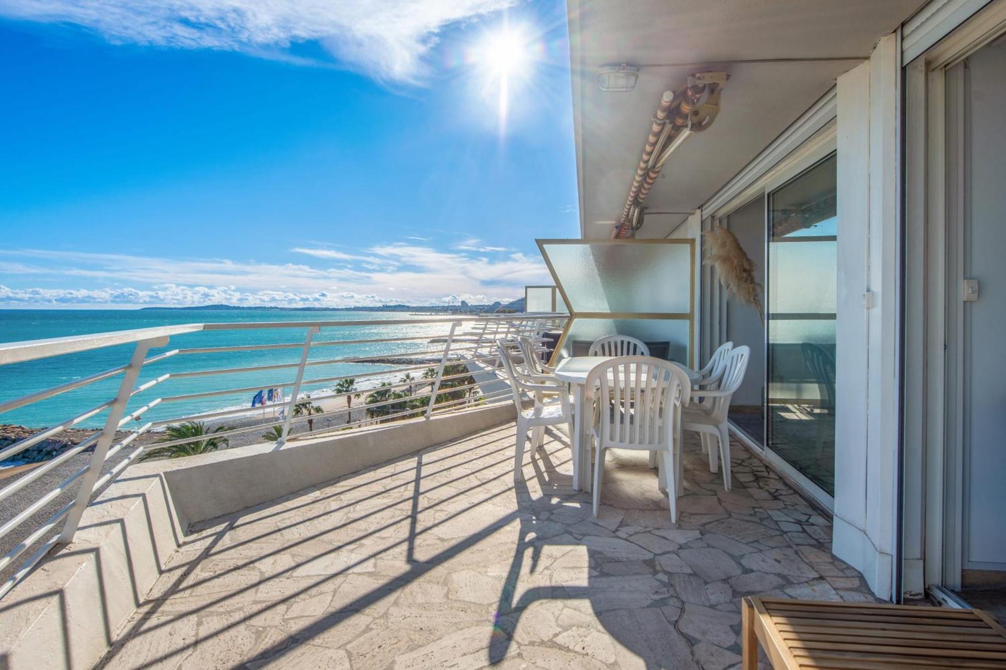 Le Balcon Sur La Baie - Welkeys Appartamento Cagnes-sur-Mer